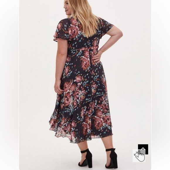 NWT Torrid Swiss Dot Floral Wrap Midi Dress Woven Fabric - Picture 3 of 5